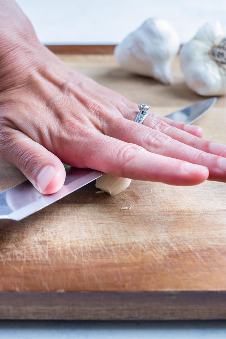 How To Mince Garlic Cloves Evolving Table