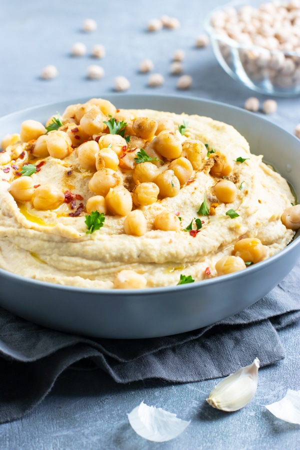 The BEST Homemade Hummus Recipe | Evolving Table