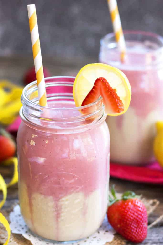 Strawberry Lemonade Layered Smoothie 6470