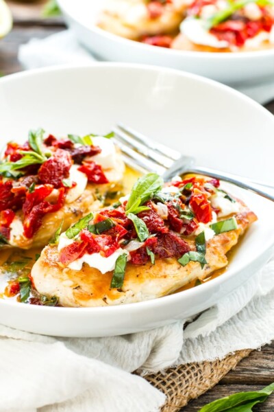 Sundried Tomato & Goat Cheese Chicken | Low-Carb, Gluten-Free