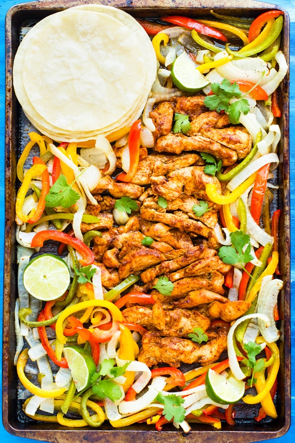 OvenBaked Sheet Pan Chicken Fajitas LowCarb, GlutenFree