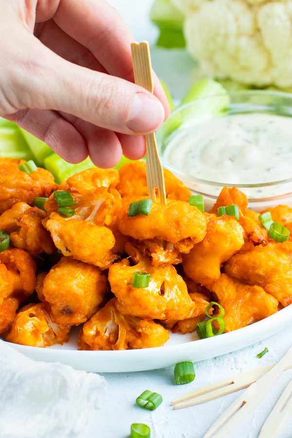 Easy Buffalo Cauliflower Bites Recipe Evolving Table