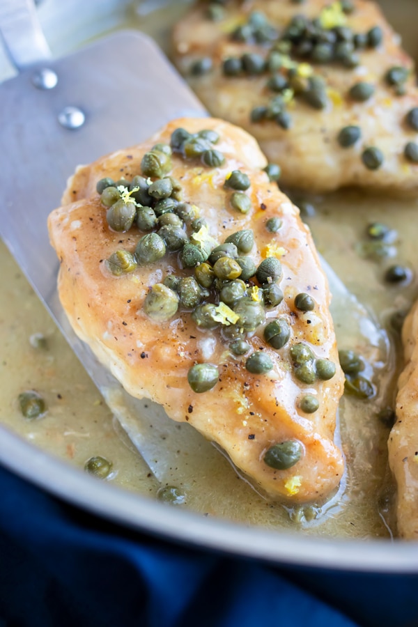 30-Minute Lemon Chicken Piccata with Capers - Evolving Table
