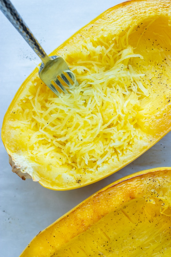 How To Cook Spaghetti Squash (In The Oven) - Evolving Table