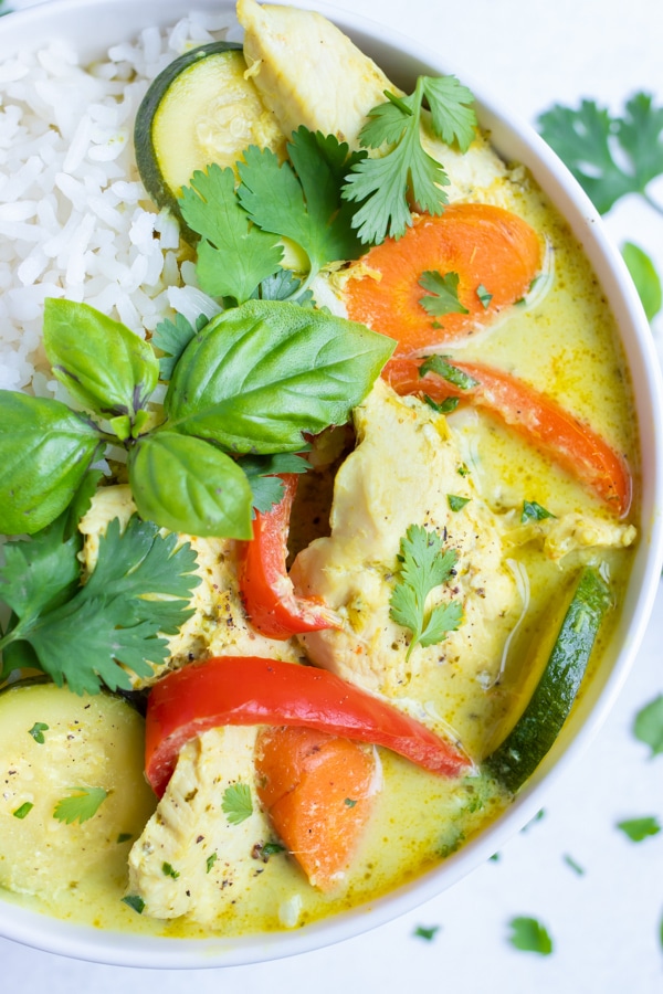 Thai Green Curry Authentic Thai Green Chicken Curry The Curry Guy | Hot ...