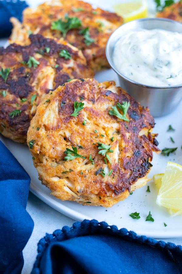 Easy Crab Cakes Recipe (Maryland-Style) - Evolving Table