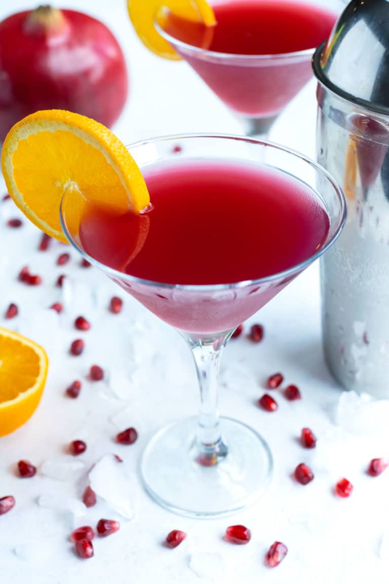 Best Pomegranate Martini Recipe - Evolving Table