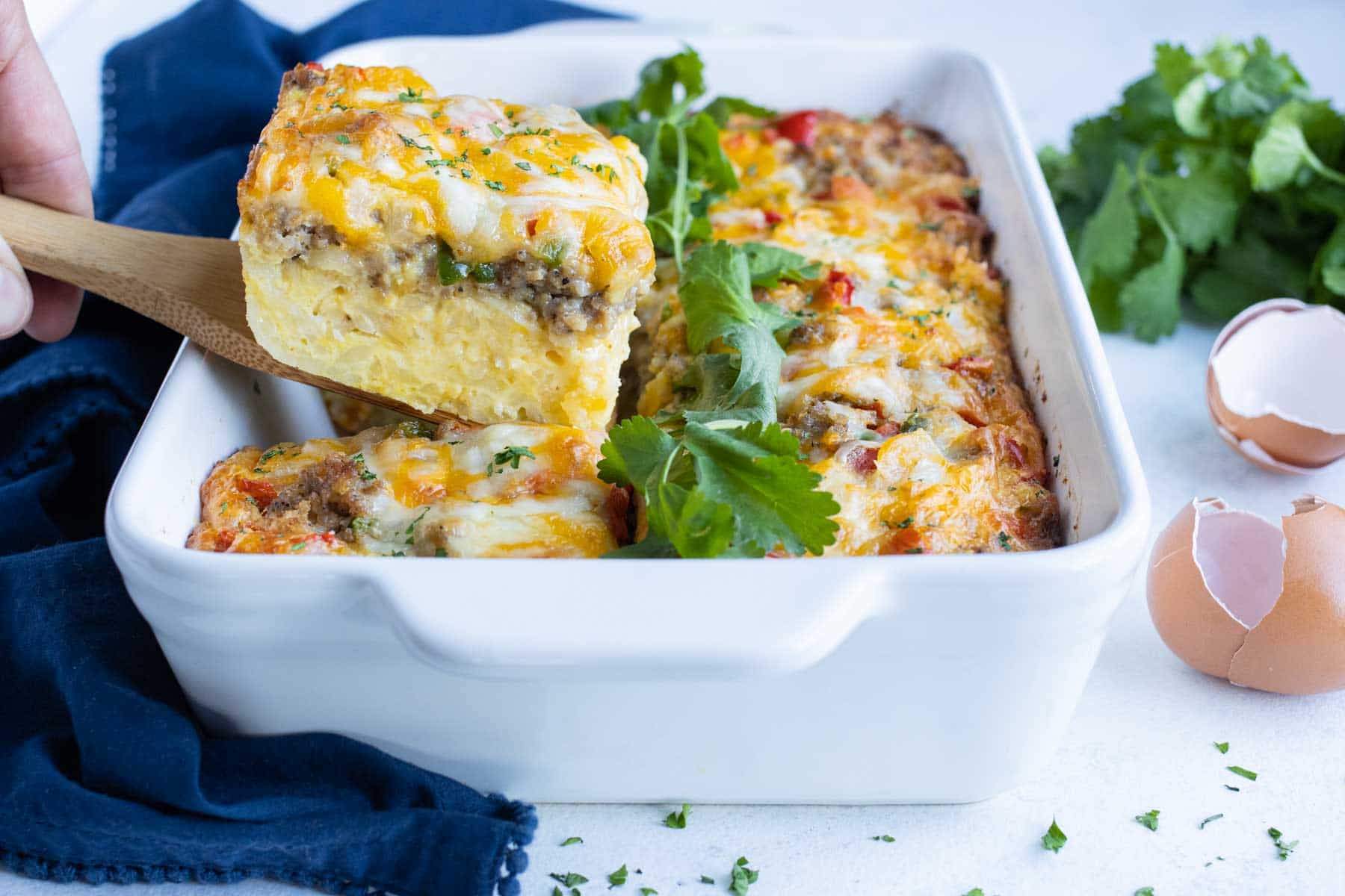 Sausage Hashbrown Breakfast Casserole - Evolving Table