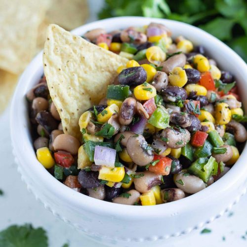 Texas Caviar Recipe (Cowboy Caviar) - Evolving Table