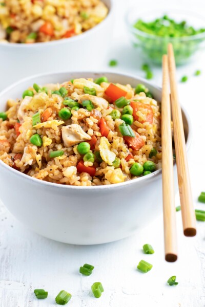 Easy Chicken Fried Rice Recipe - Evolving Table