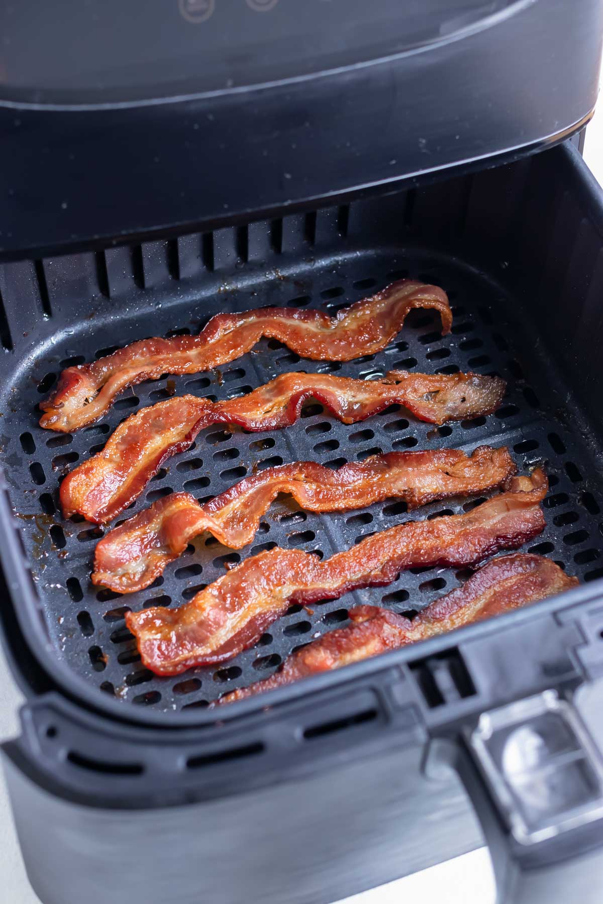 How to Bake Bacon in the Oven - Evolving Table