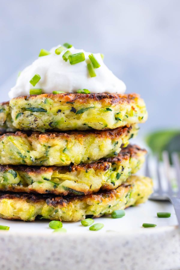 Crispy Zucchini Fritters Recipe - Evolving Table