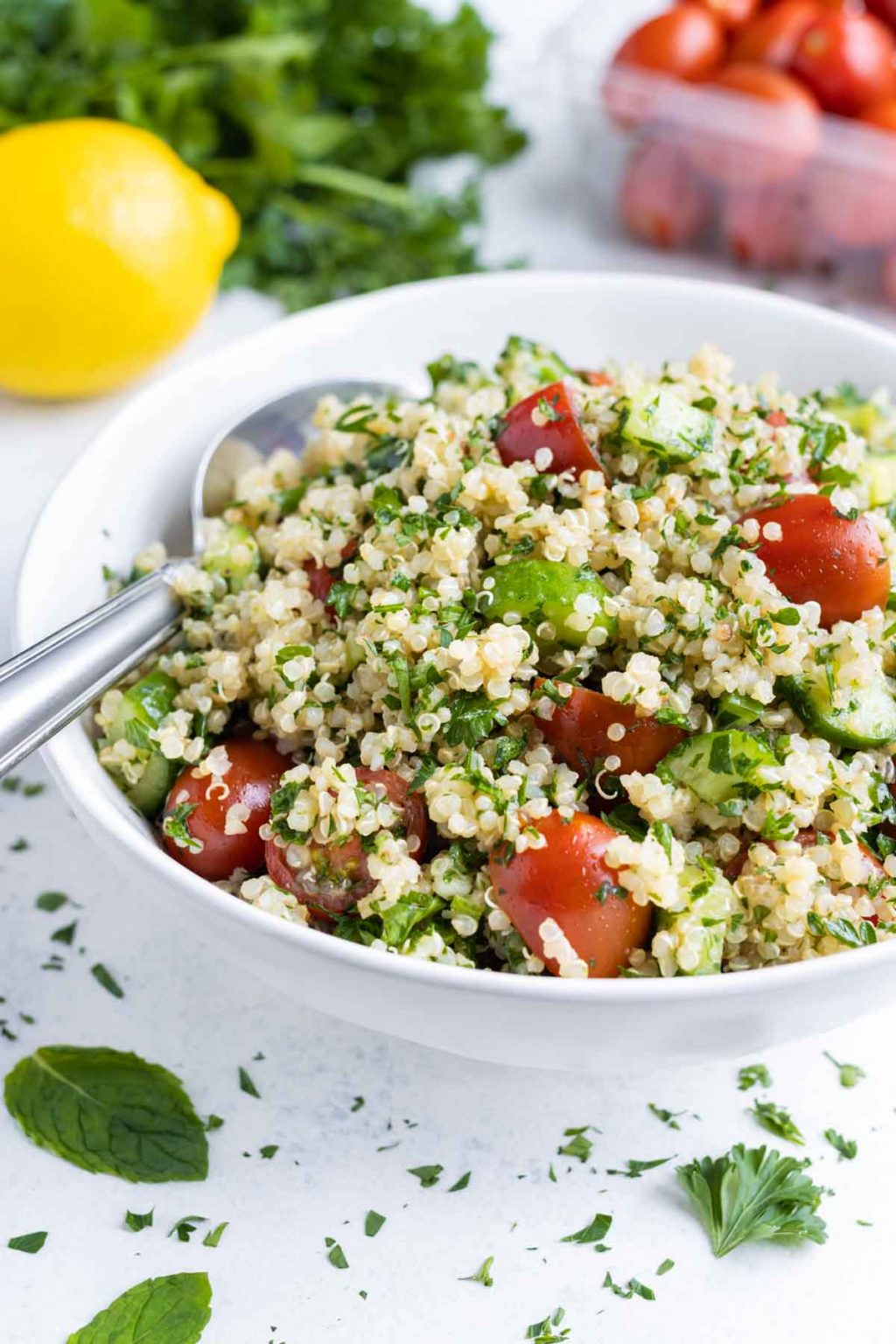 Quinoa Tabbouleh Recipe - Evolving Table