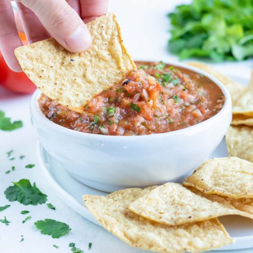 Roasted Tomato Salsa Recipe - Evolving Table