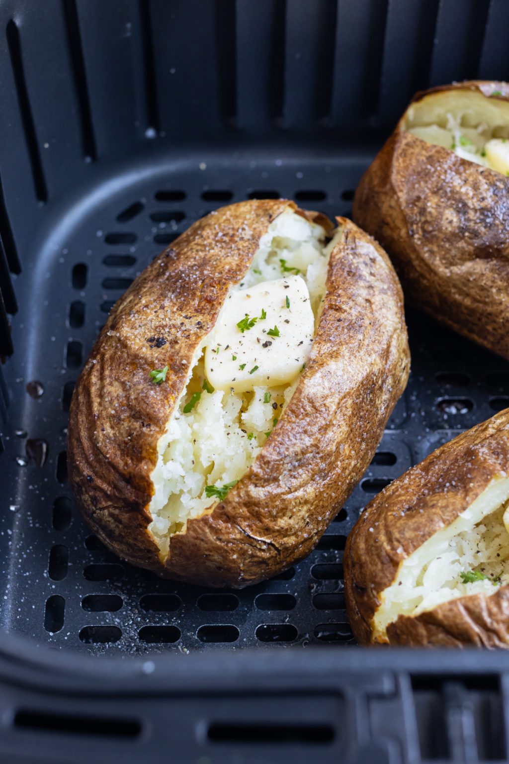 Air Fryer Baked Potato Recipe - Evolving Table