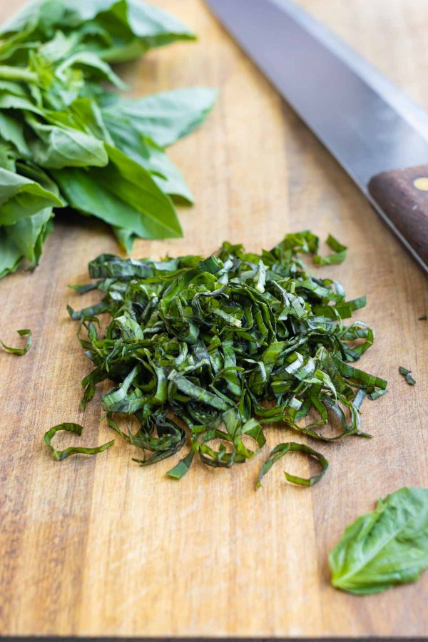 How to Chiffonade (Basil & Herbs) Evolving Table