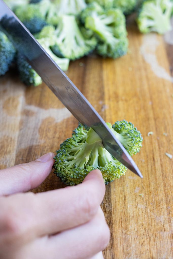 How To Steam Broccoli In The Microwave Evolving Table   How To Steam Broccoli 3 683x1024 