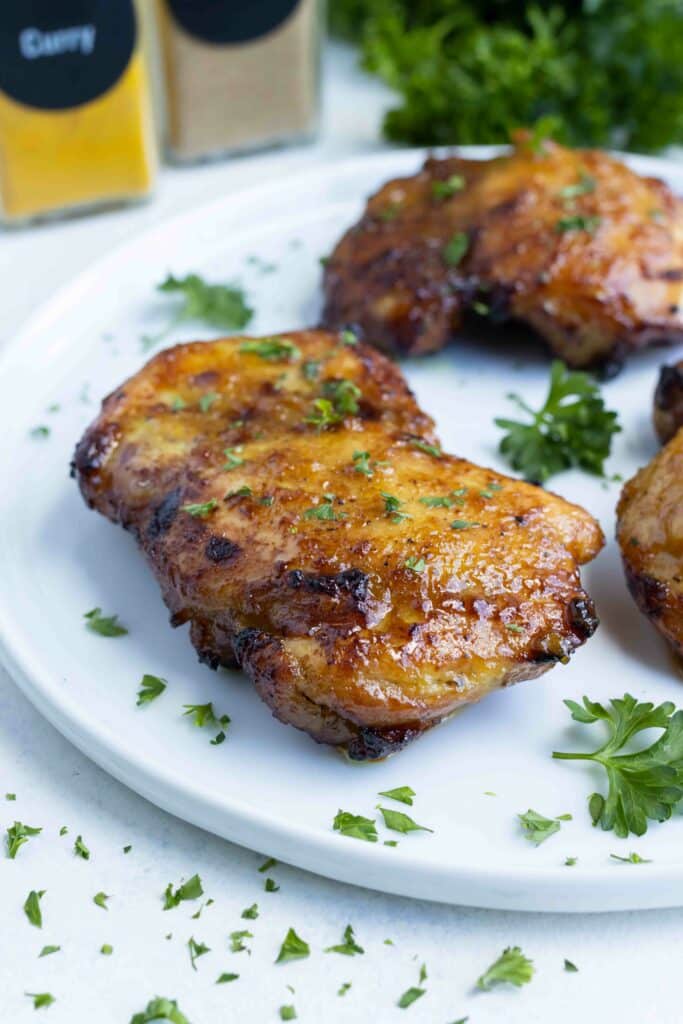 Air Fryer Boneless Chicken Thighs - Evolving Table