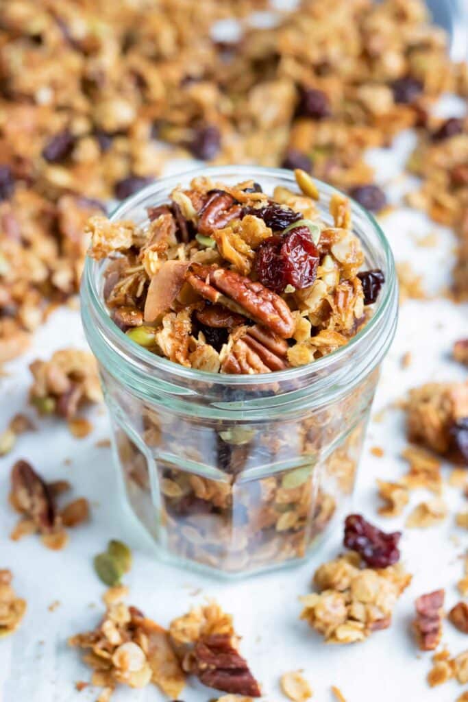 Healthy Homemade Granola Recipe - Evolving Table