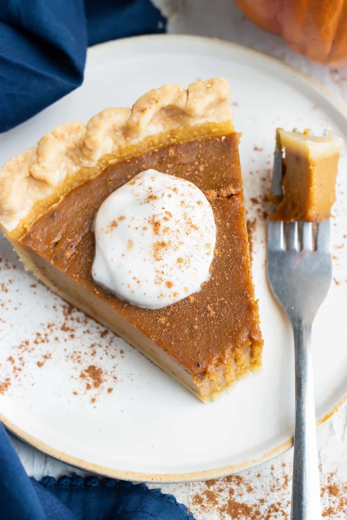 can-you-freeze-pumpkin-pie-yes-you-can-evolving-table