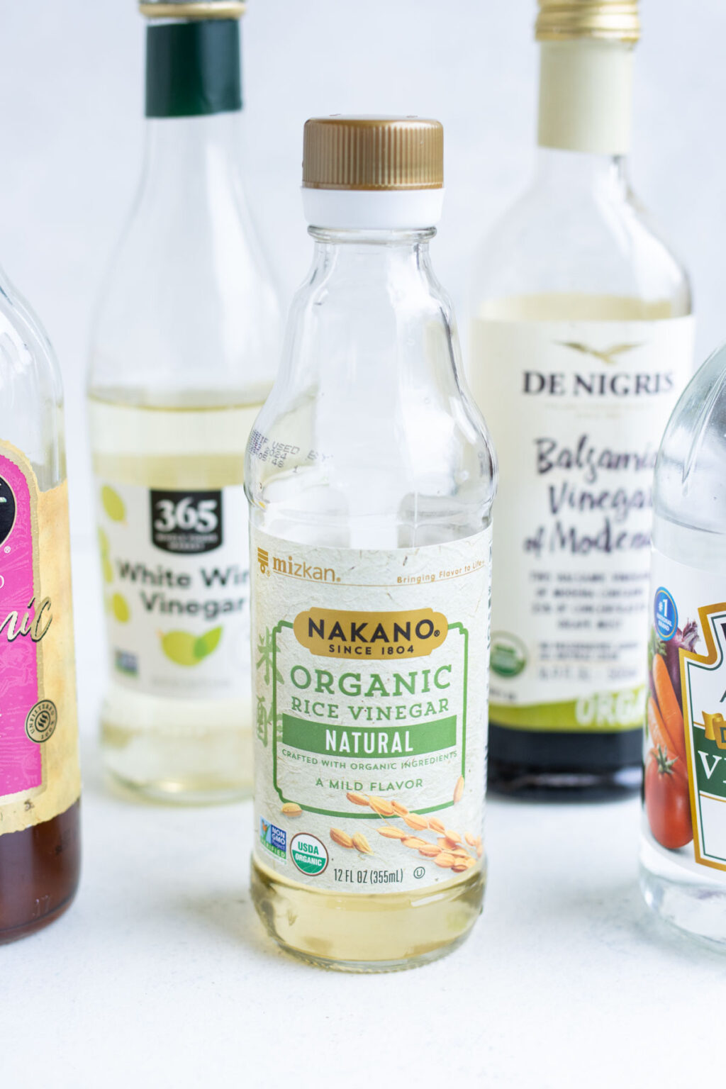 The Best White Wine Vinegar Substitutes Evolving Table