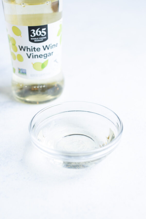 The Best White Wine Vinegar Substitutes Evolving Table