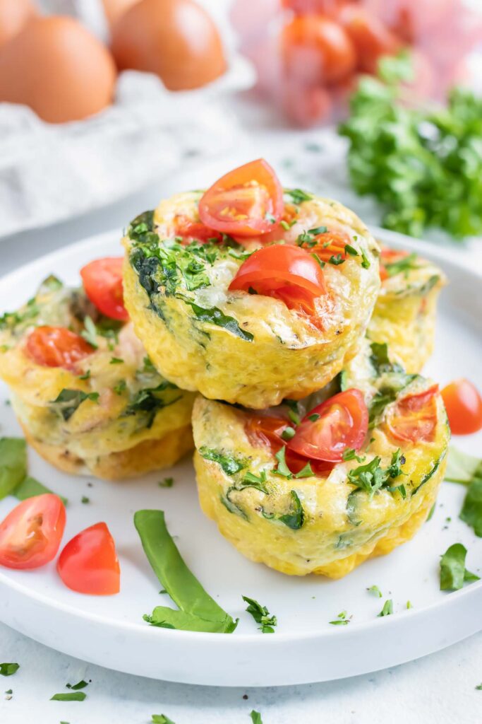 Healthy Spinach Egg Muffins - Evolving Table