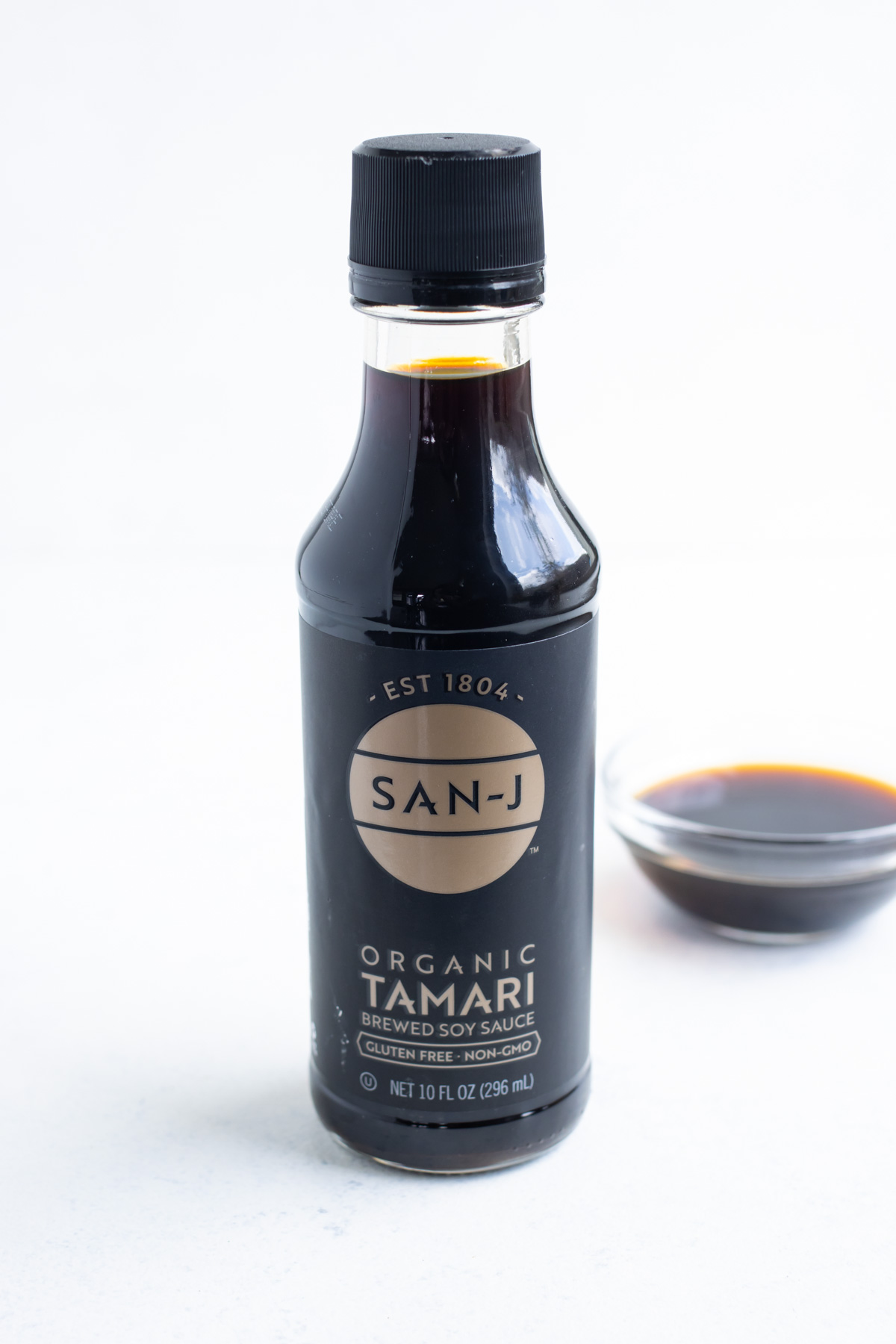 What's the Difference Between Tamari vs Soy Sauce?
