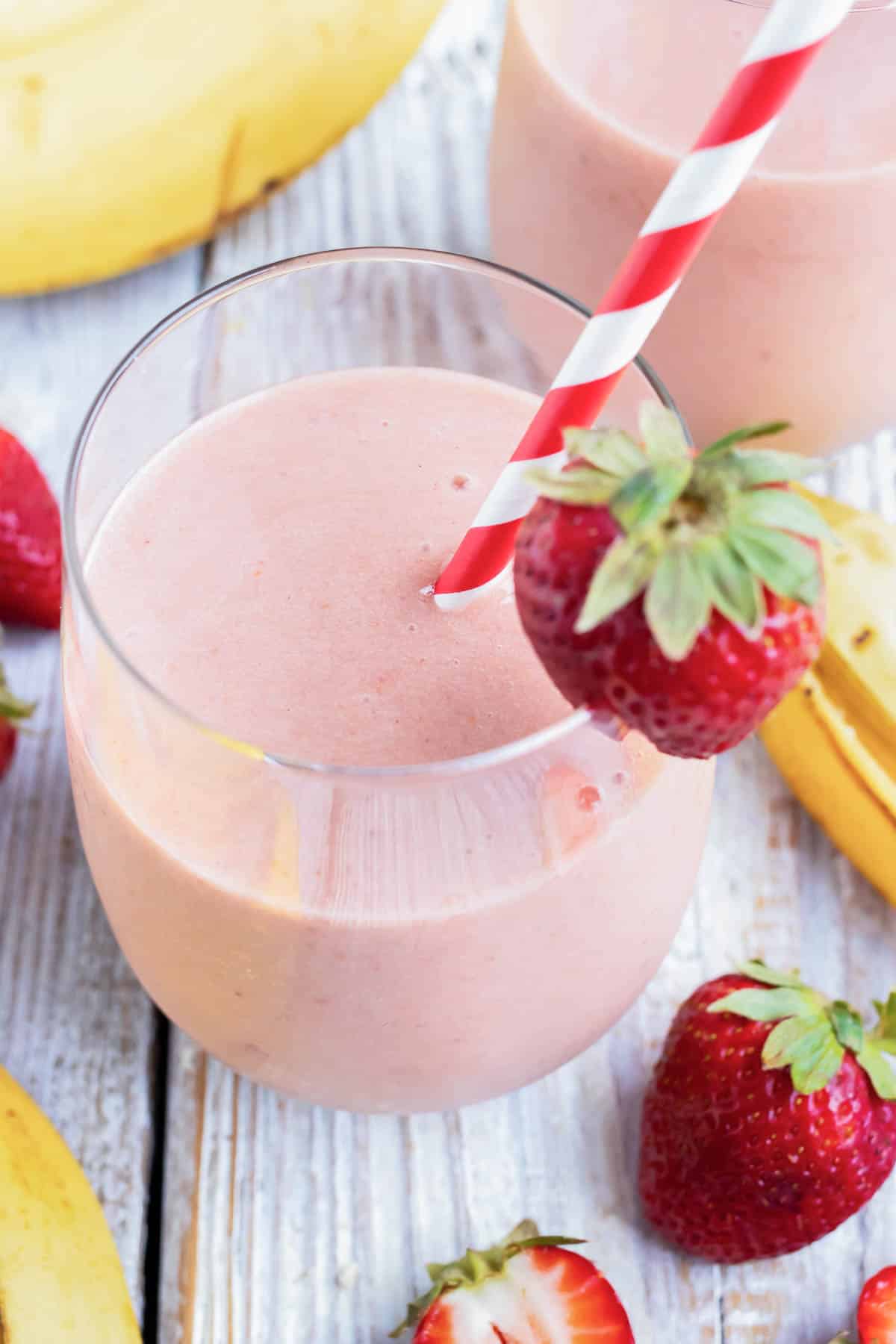 Strawberry Coconut Post Workout Smoothie - Fit Foodie Finds