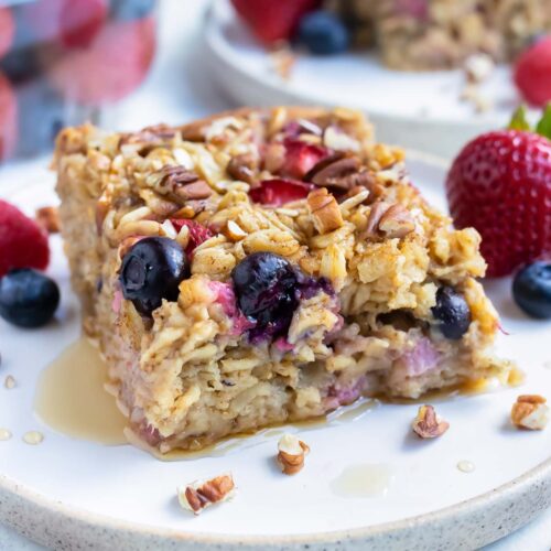 Healthy Baked Oatmeal with Berries - Evolving Table