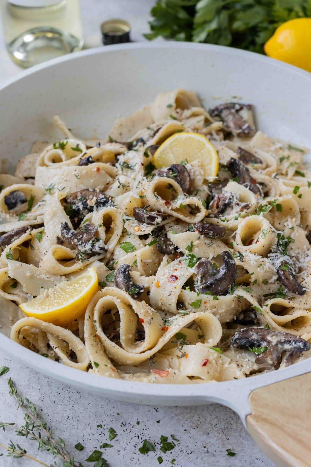 Mushroom pappardelle pasta is a tasty and easy dinner recipe.